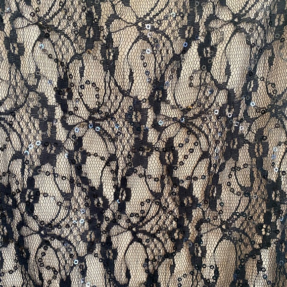 Black lace sequin top - Picture 5 of 5